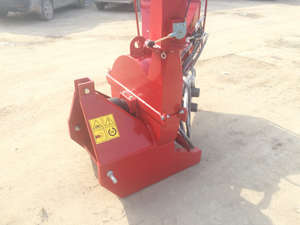 Trituradora de madera BX62R PTO